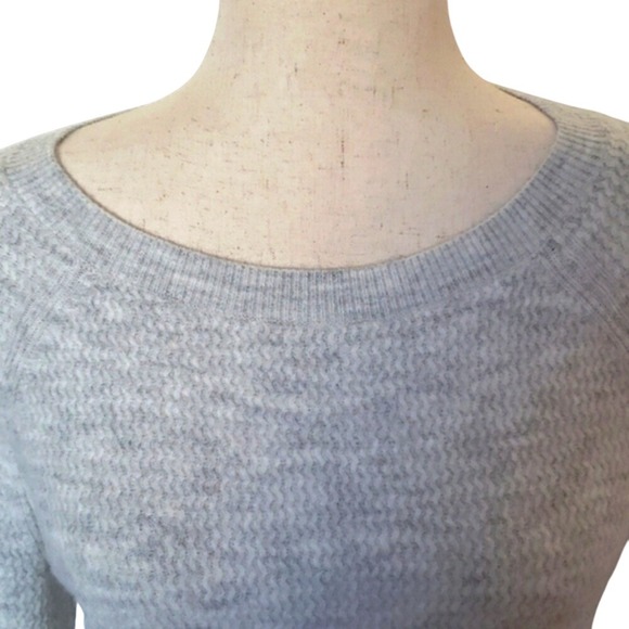 Crew Neck Gray Heathered Knit Sweater Long Sleeve Casual Comfy Everyday - Picture 3 of 10
